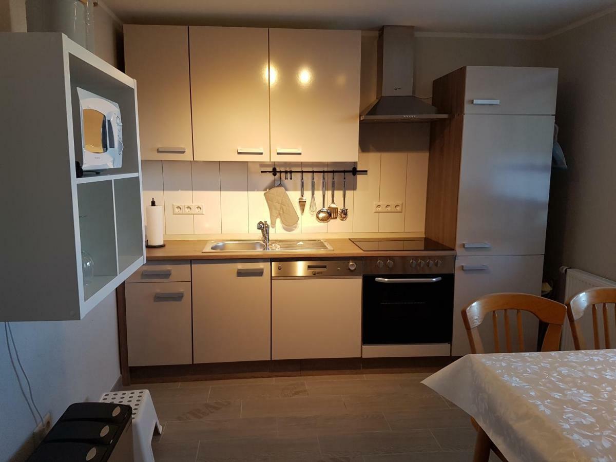 Petite Belle Apartment Volkertshausen ภายนอก รูปภาพ